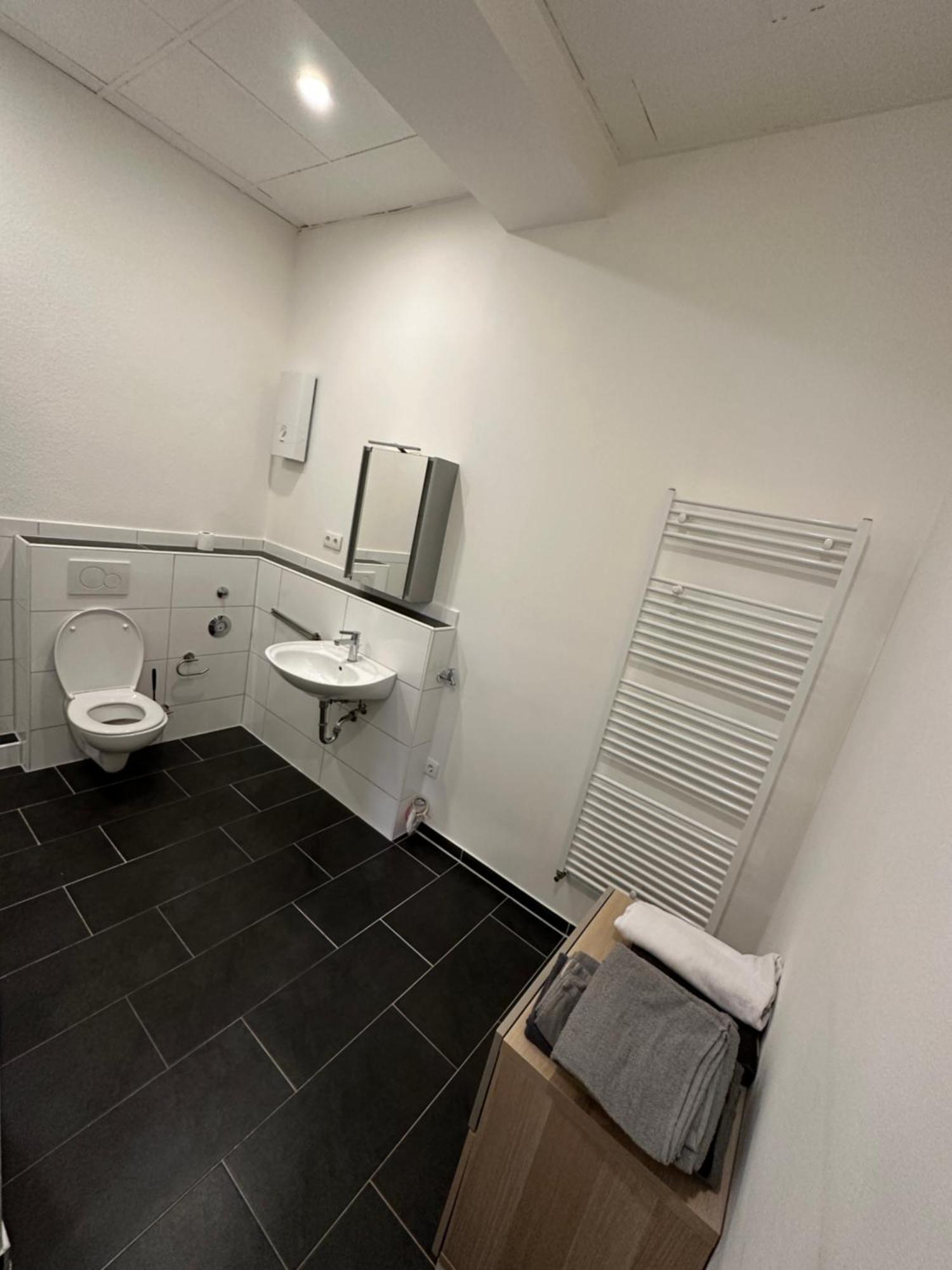 Viersen Schoene Apartments Am Duelkener Bahnhof Екстериор снимка