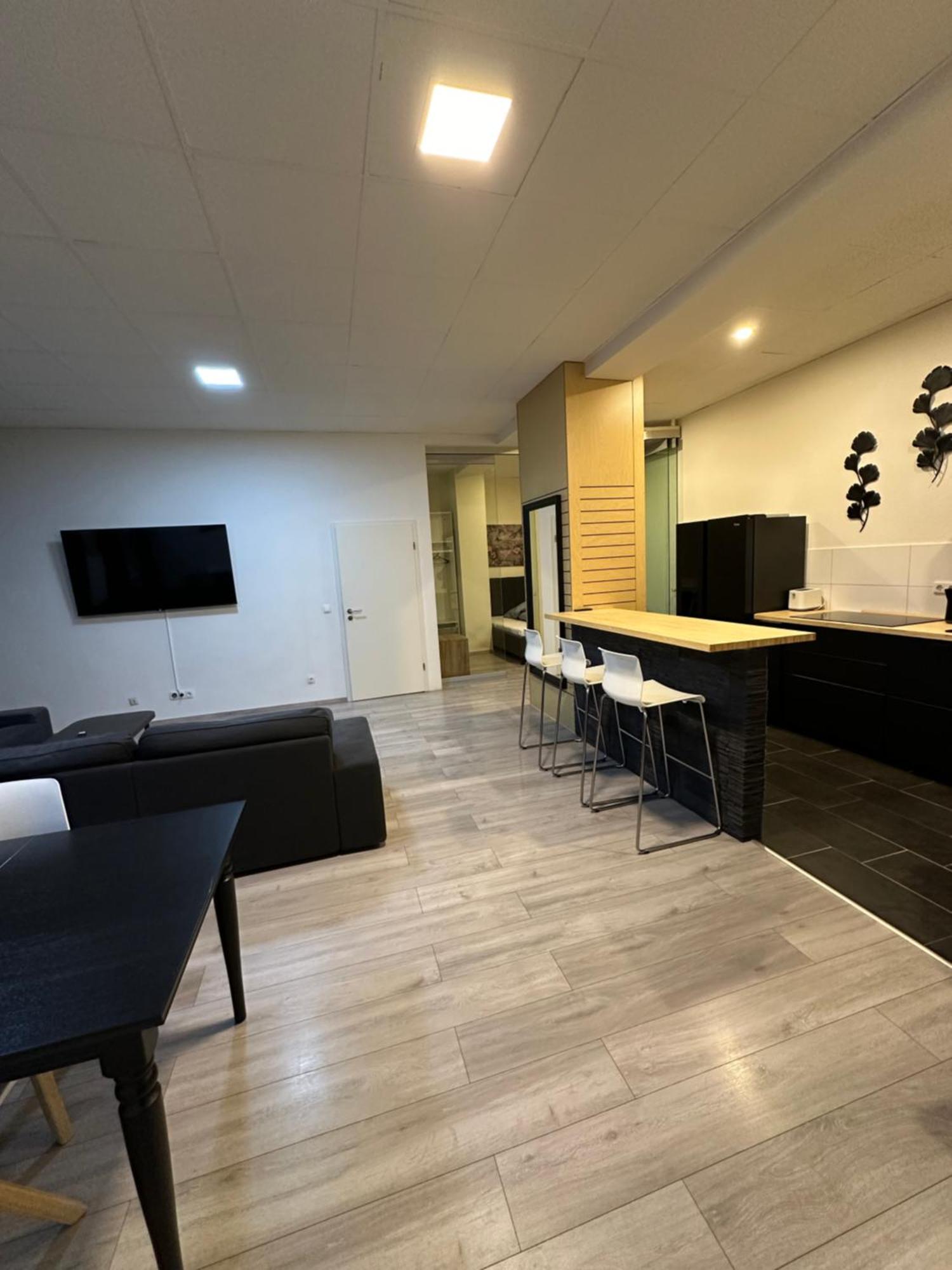 Viersen Schoene Apartments Am Duelkener Bahnhof Екстериор снимка