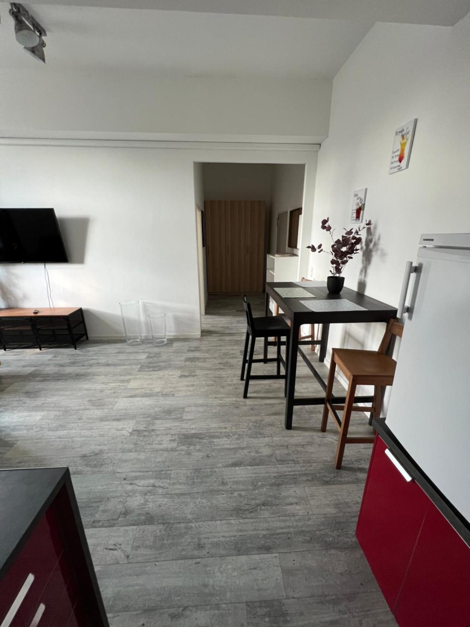 Viersen Schoene Apartments Am Duelkener Bahnhof Екстериор снимка