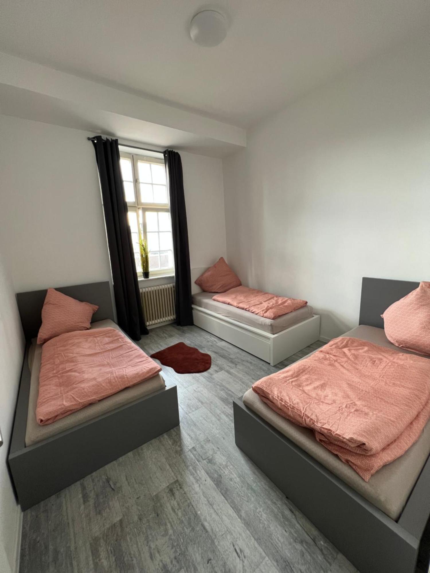 Viersen Schoene Apartments Am Duelkener Bahnhof Екстериор снимка