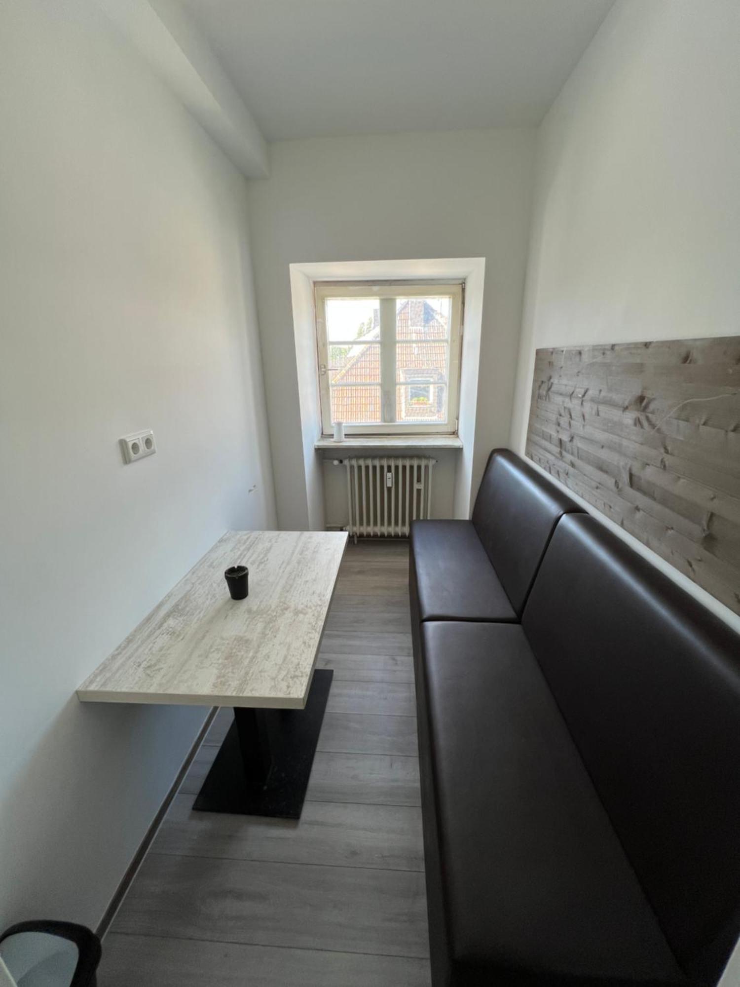 Viersen Schoene Apartments Am Duelkener Bahnhof Екстериор снимка