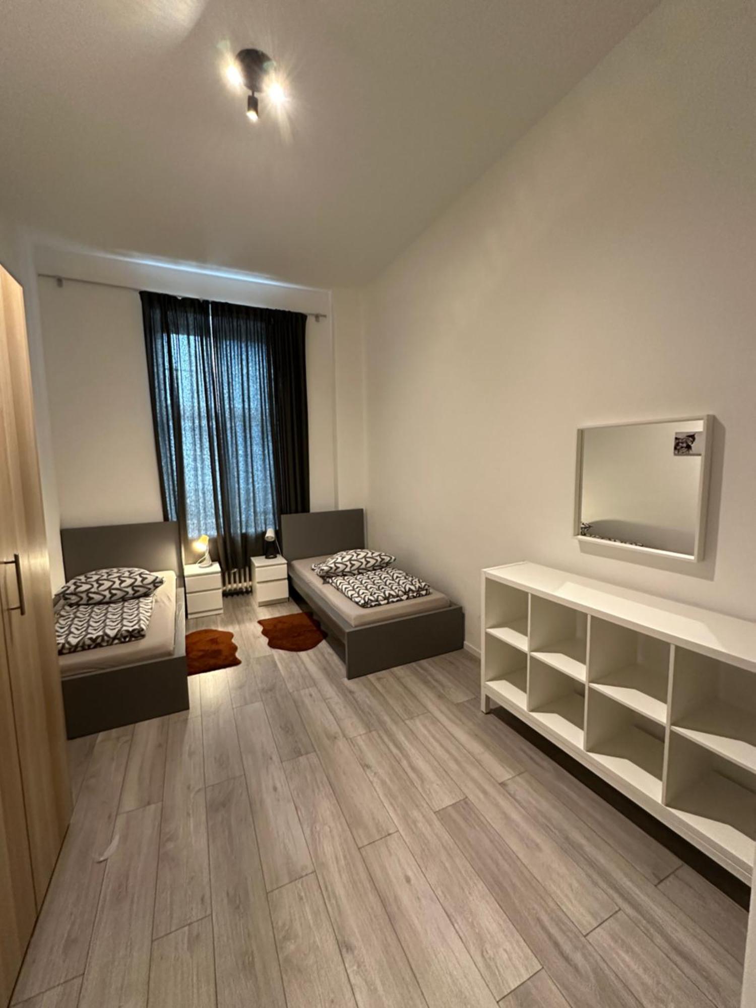 Viersen Schoene Apartments Am Duelkener Bahnhof Екстериор снимка