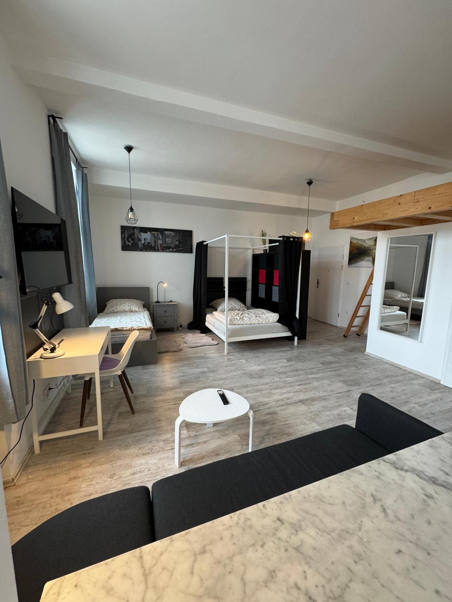 Viersen Schoene Apartments Am Duelkener Bahnhof Екстериор снимка